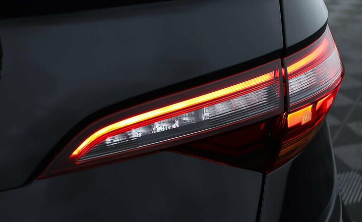 Volkswagen Jetta - Фото 7