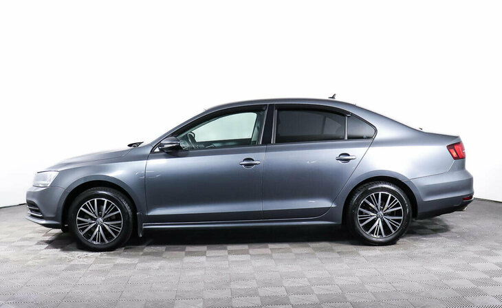 Volkswagen Jetta - Фото 2