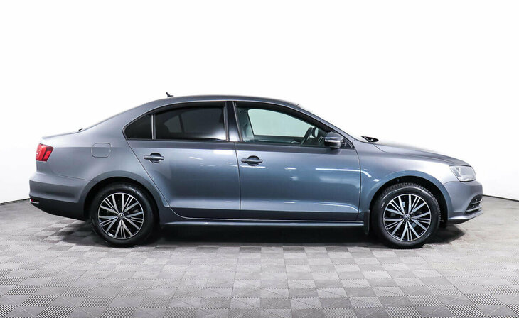 Volkswagen Jetta - Фото 3