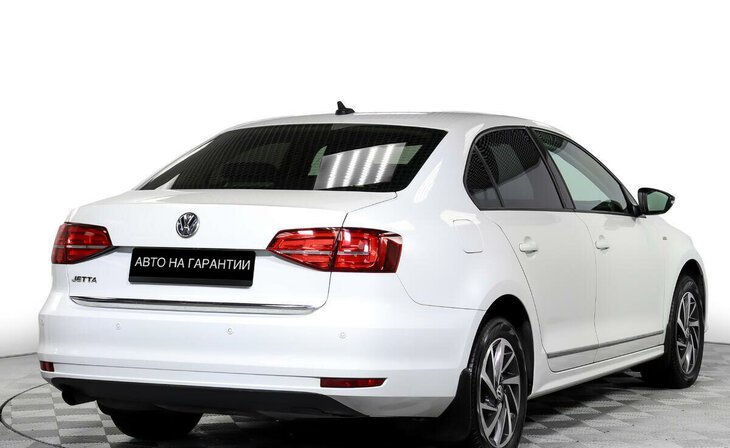 Volkswagen Jetta - Фото 4