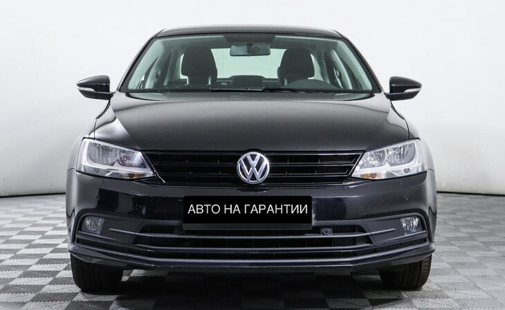 Volkswagen Jetta - Фото 1