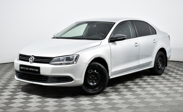 Volkswagen Jetta - Фото 0