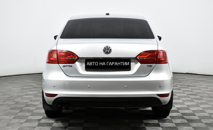 Volkswagen Jetta - Фото 3