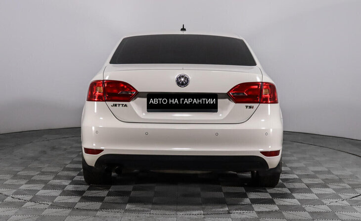 Volkswagen Jetta - Фото 3