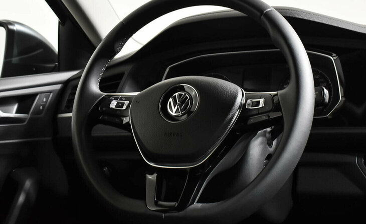 Volkswagen Jetta - Фото 12