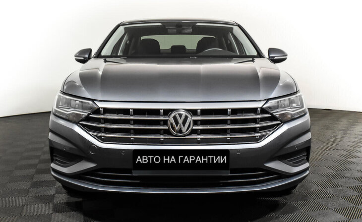 Volkswagen Jetta - Фото 1