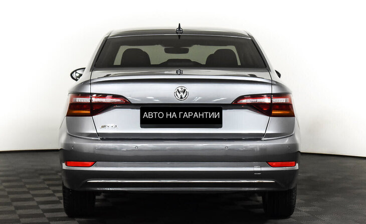 Volkswagen Jetta - Фото 5