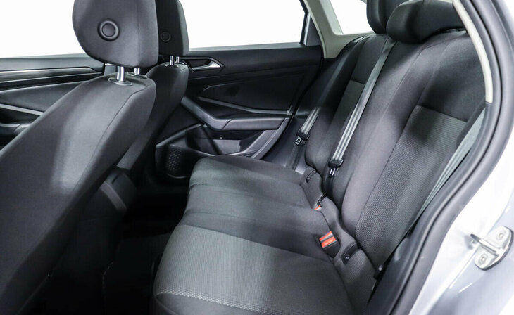 Volkswagen Jetta - Фото 14