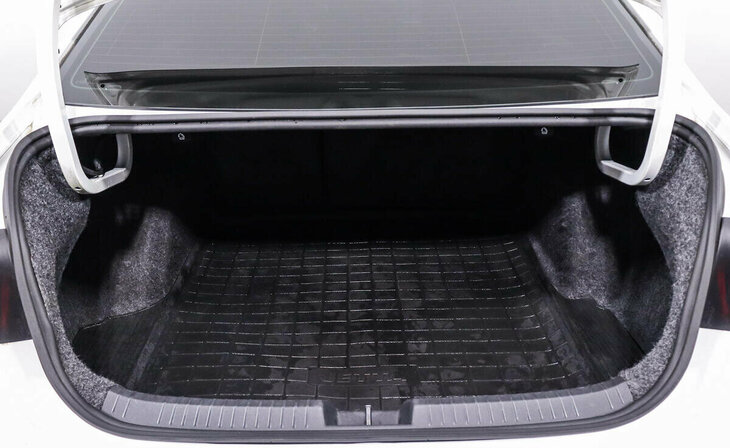 Volkswagen Jetta - Фото 11