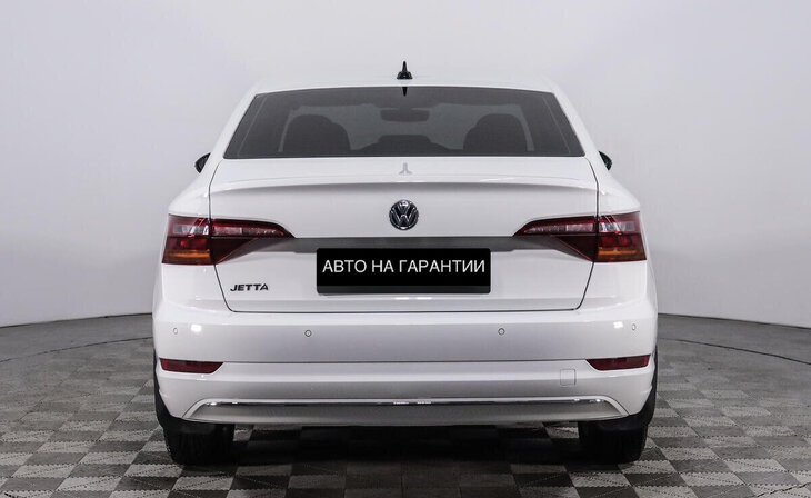 Volkswagen Jetta - Фото 3
