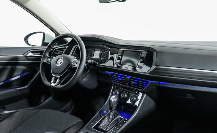 Volkswagen Jetta - Фото 4