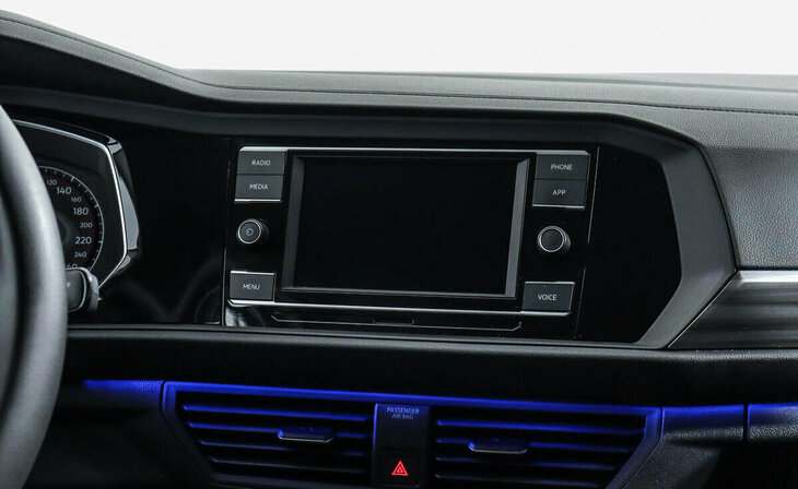 Volkswagen Jetta - Фото 7