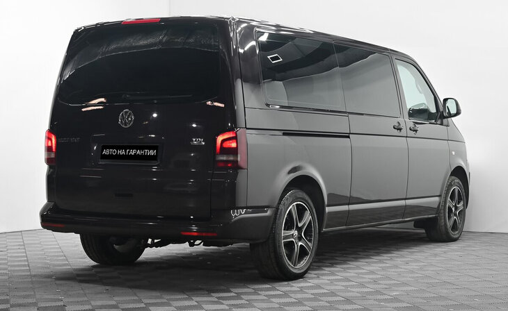 Volkswagen Multivan - Фото 3