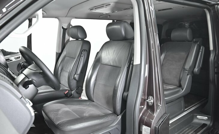 Volkswagen Multivan - Фото 4