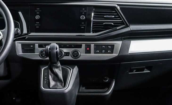 Volkswagen Multivan - Фото 7