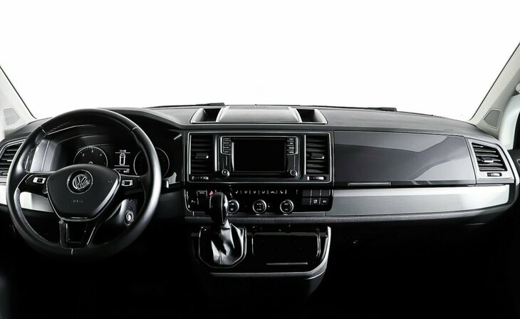 Volkswagen Multivan - Фото 10