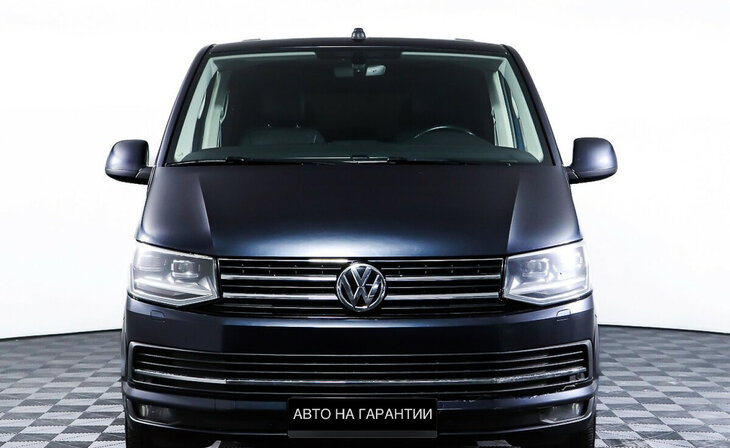 Volkswagen Multivan - Фото 1