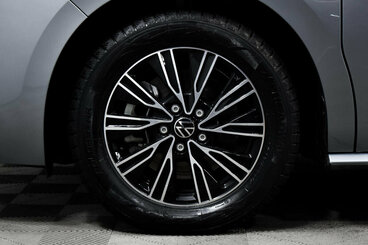 Volkswagen Multivan, T7, № лота 12631, фото 6
