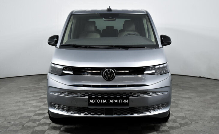 Volkswagen Multivan - Фото 1