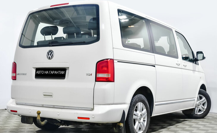 Volkswagen Multivan - Фото 2