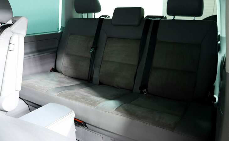 Volkswagen Multivan - Фото 10