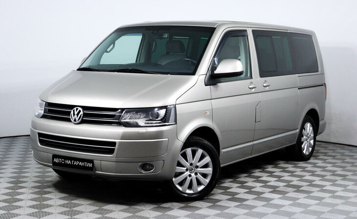 Volkswagen Multivan - Фото 0