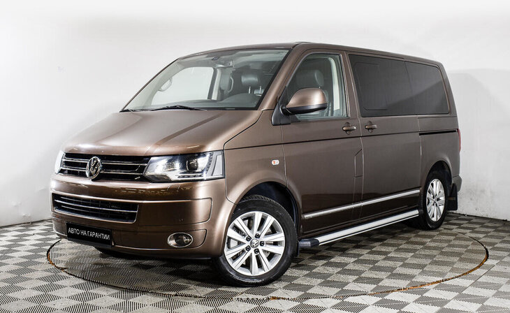 Volkswagen Multivan - Фото 0