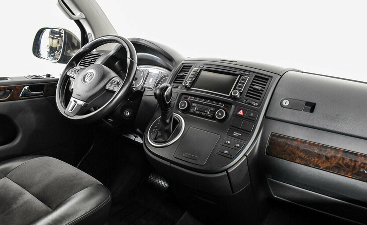 Volkswagen Multivan - Фото 5