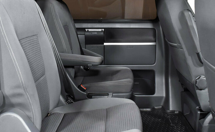 Volkswagen Multivan - Фото 14