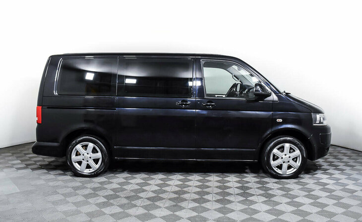 Volkswagen Multivan - Фото 3