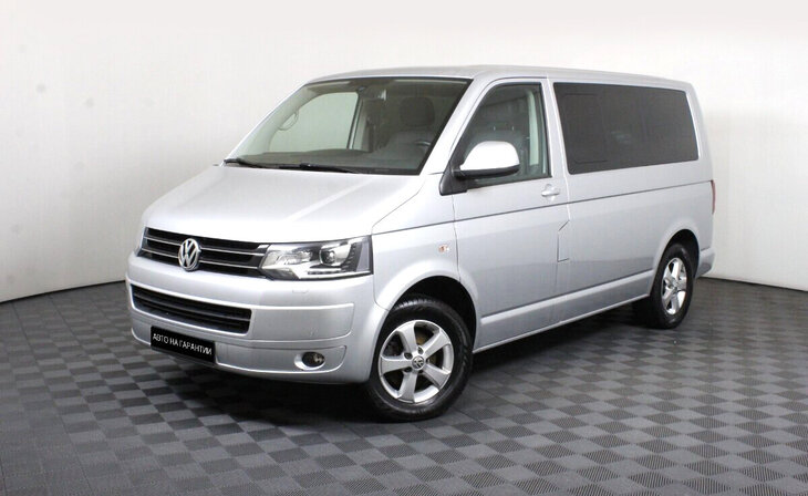 Volkswagen Multivan - Фото 0