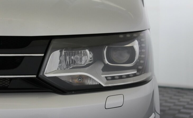 Volkswagen Multivan - Фото 4