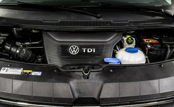 Volkswagen Multivan - Фото 4