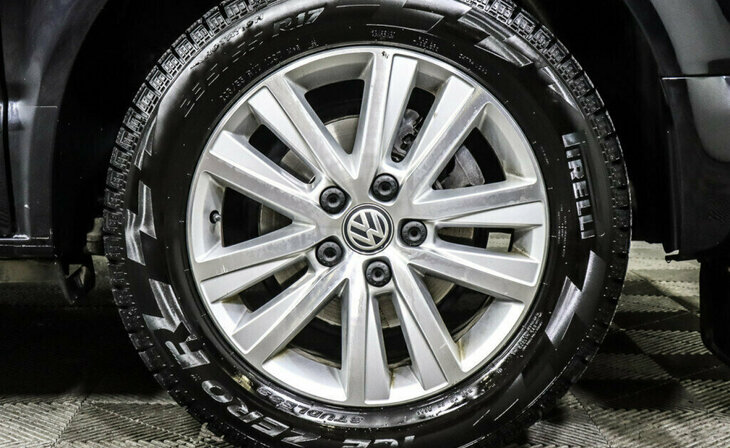 Volkswagen Multivan - Фото 5