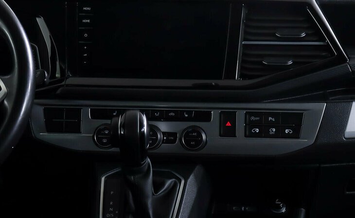 Volkswagen Multivan - Фото 13