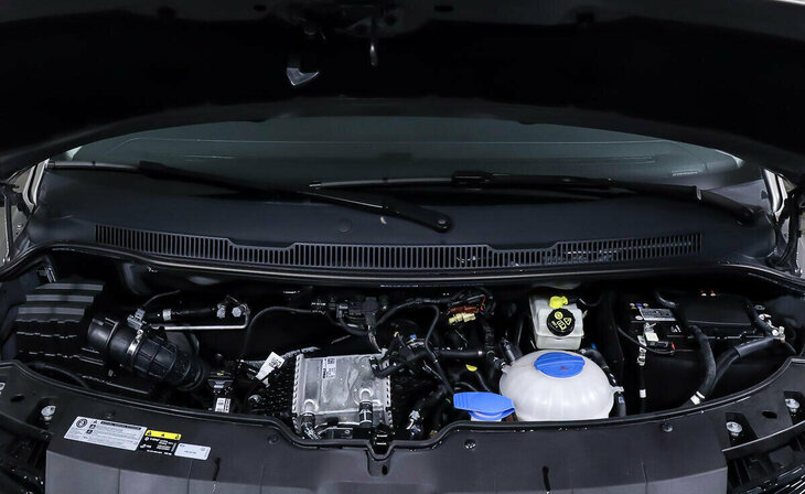 Volkswagen Multivan - Фото 7