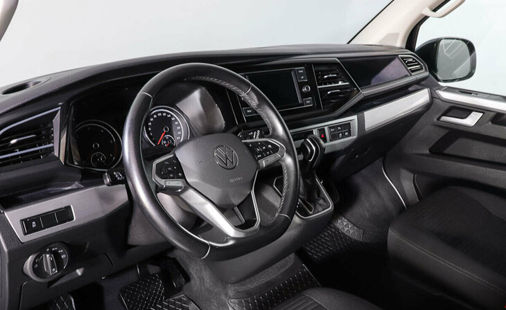 Volkswagen Multivan - Фото 8