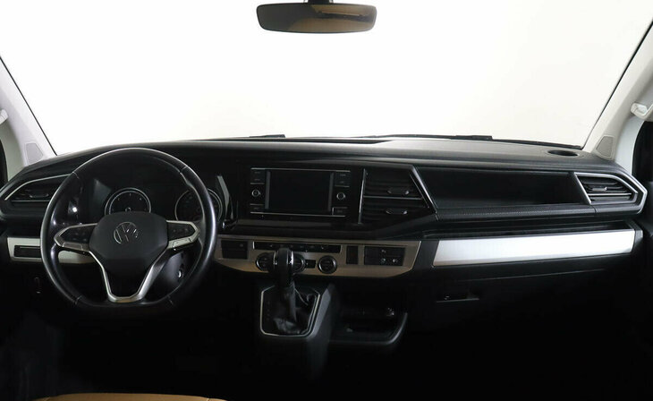 Volkswagen Multivan - Фото 8