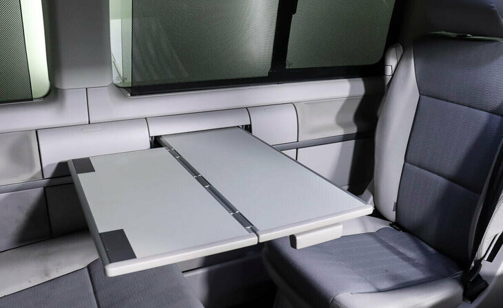 Volkswagen Multivan - Фото 15