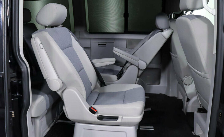 Volkswagen Multivan - Фото 16