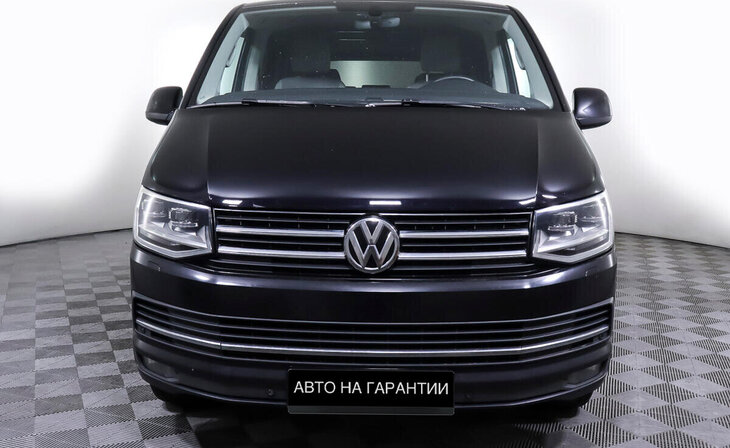 Volkswagen Multivan - Фото 1