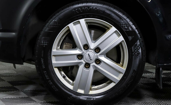 Volkswagen Multivan - Фото 8