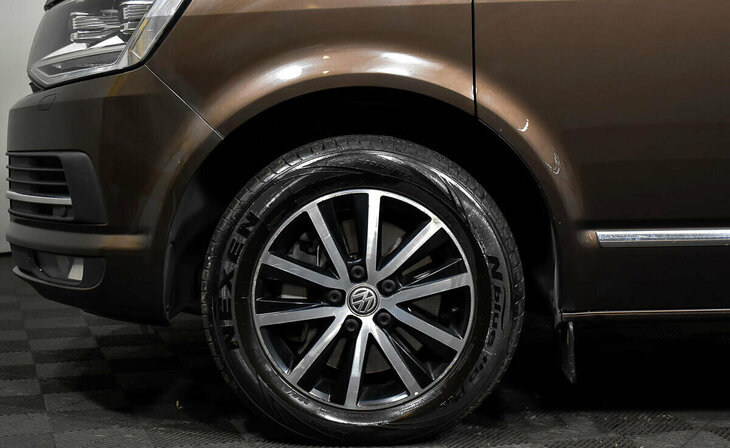 Volkswagen Multivan - Фото 8