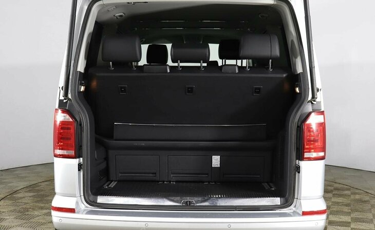 Volkswagen Multivan - Фото 15