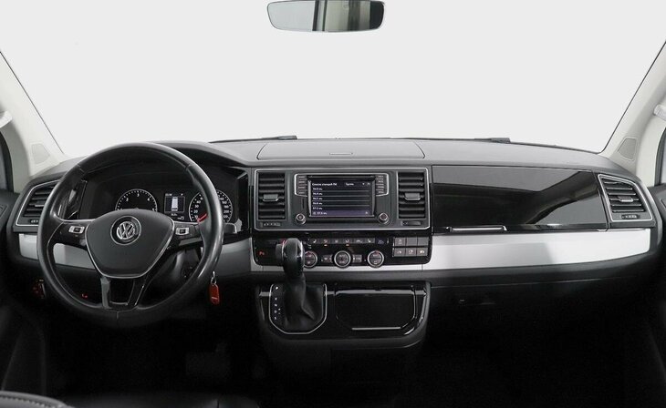 Volkswagen Multivan - Фото 6