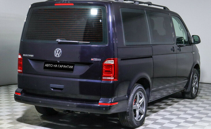 Volkswagen Multivan - Фото 2