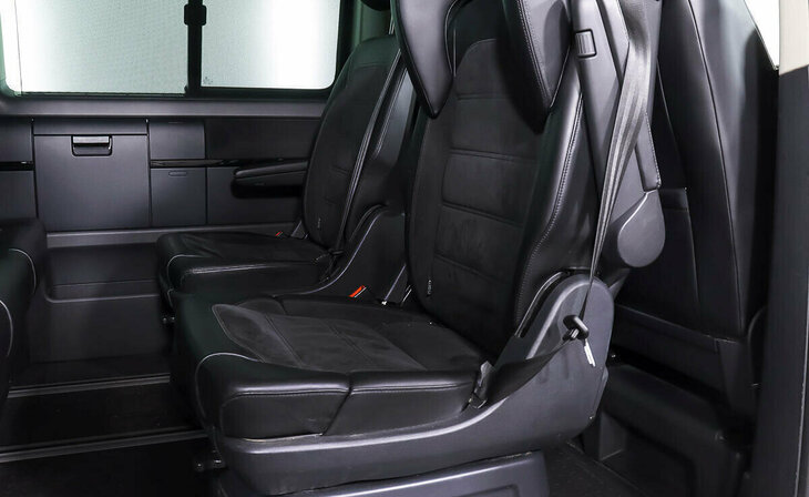 Volkswagen Multivan - Фото 15