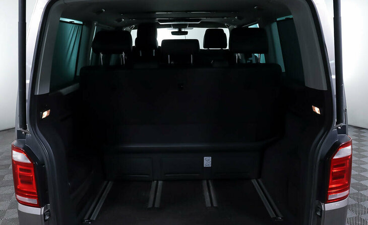 Volkswagen Multivan - Фото 17