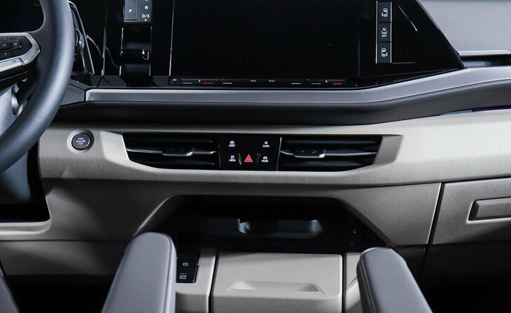 Volkswagen Multivan - Фото 14