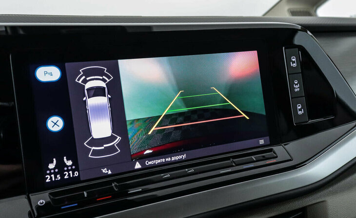 Volkswagen Multivan - Фото 11